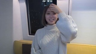 蕾丝边浴室性爱